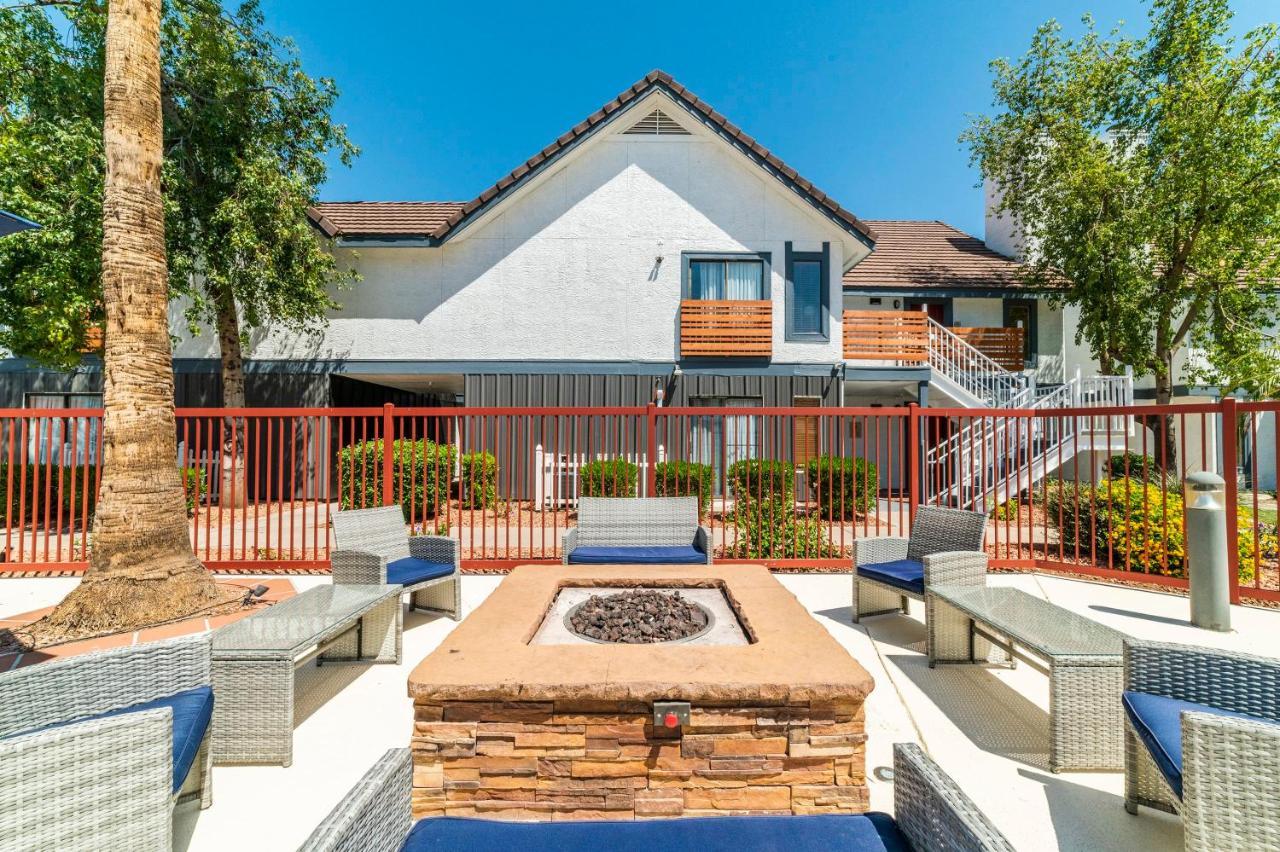 Metro Phx Upstairs 2Bd Sleeps 6 Heated Pool No Pets Allowed Феникс Экстерьер фото