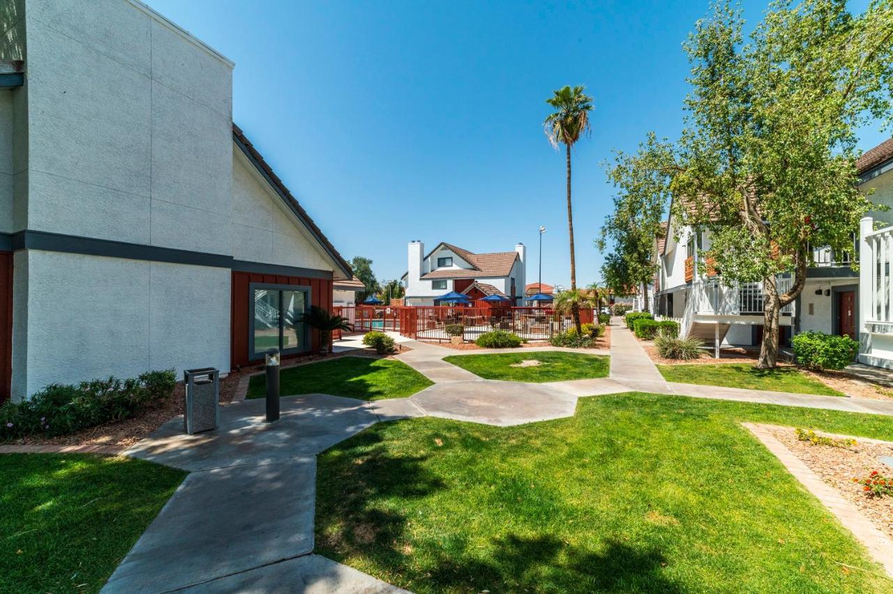 Metro Phx Upstairs 2Bd Sleeps 6 Heated Pool No Pets Allowed Феникс Экстерьер фото