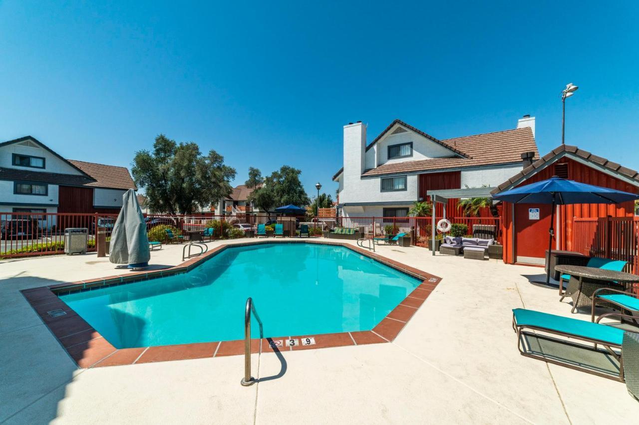 Metro Phx Upstairs 2Bd Sleeps 6 Heated Pool No Pets Allowed Феникс Экстерьер фото