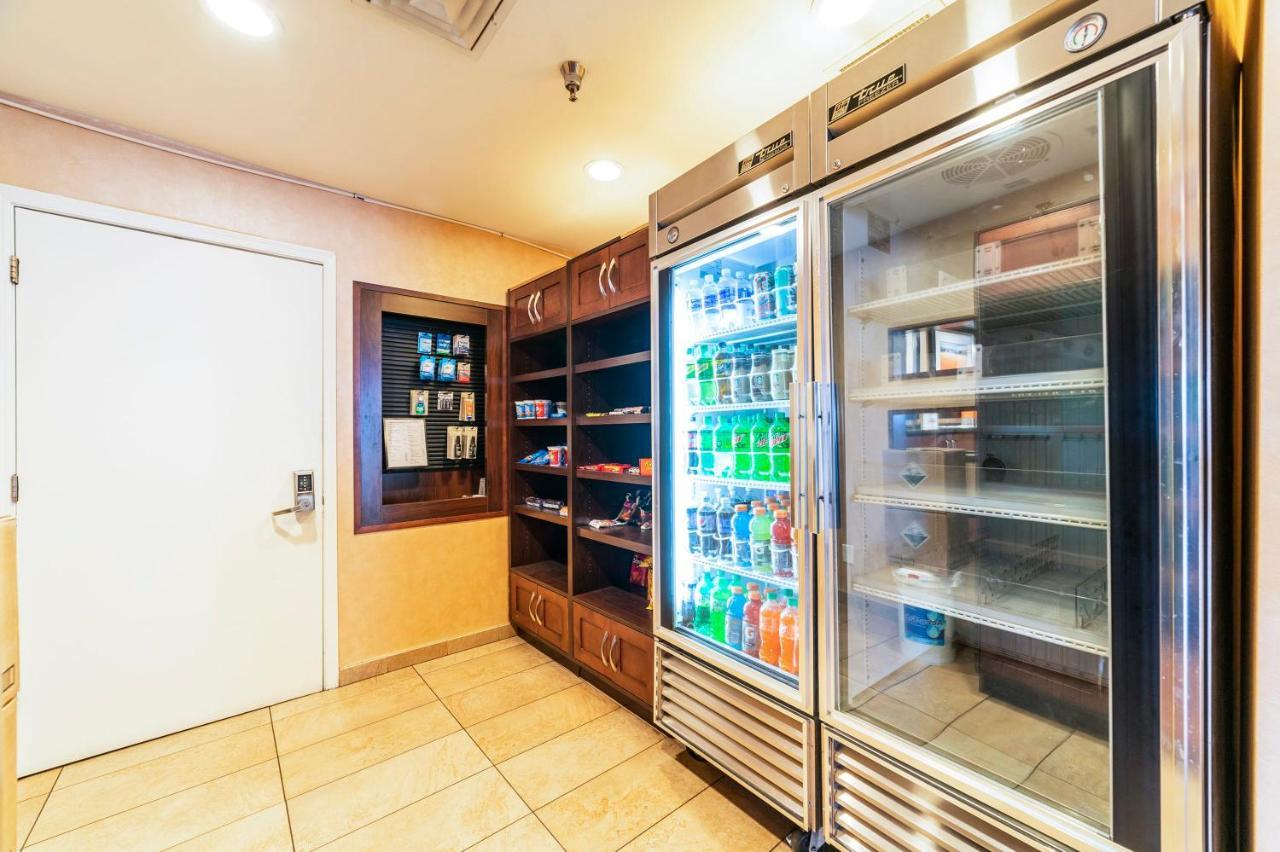 Metro Phx Upstairs 2Bd Sleeps 6 Heated Pool No Pets Allowed Феникс Экстерьер фото