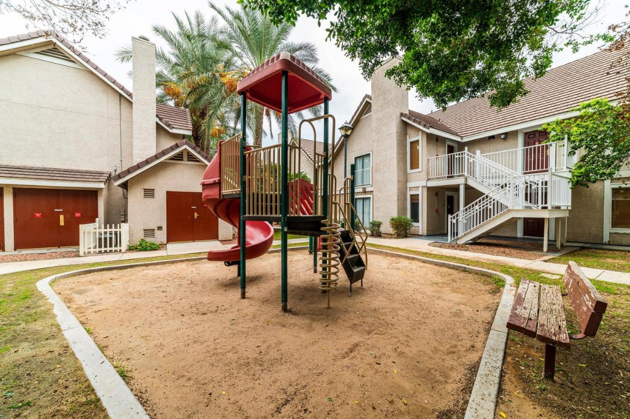 Metro Phx Upstairs 2Bd Sleeps 6 Heated Pool No Pets Allowed Феникс Экстерьер фото